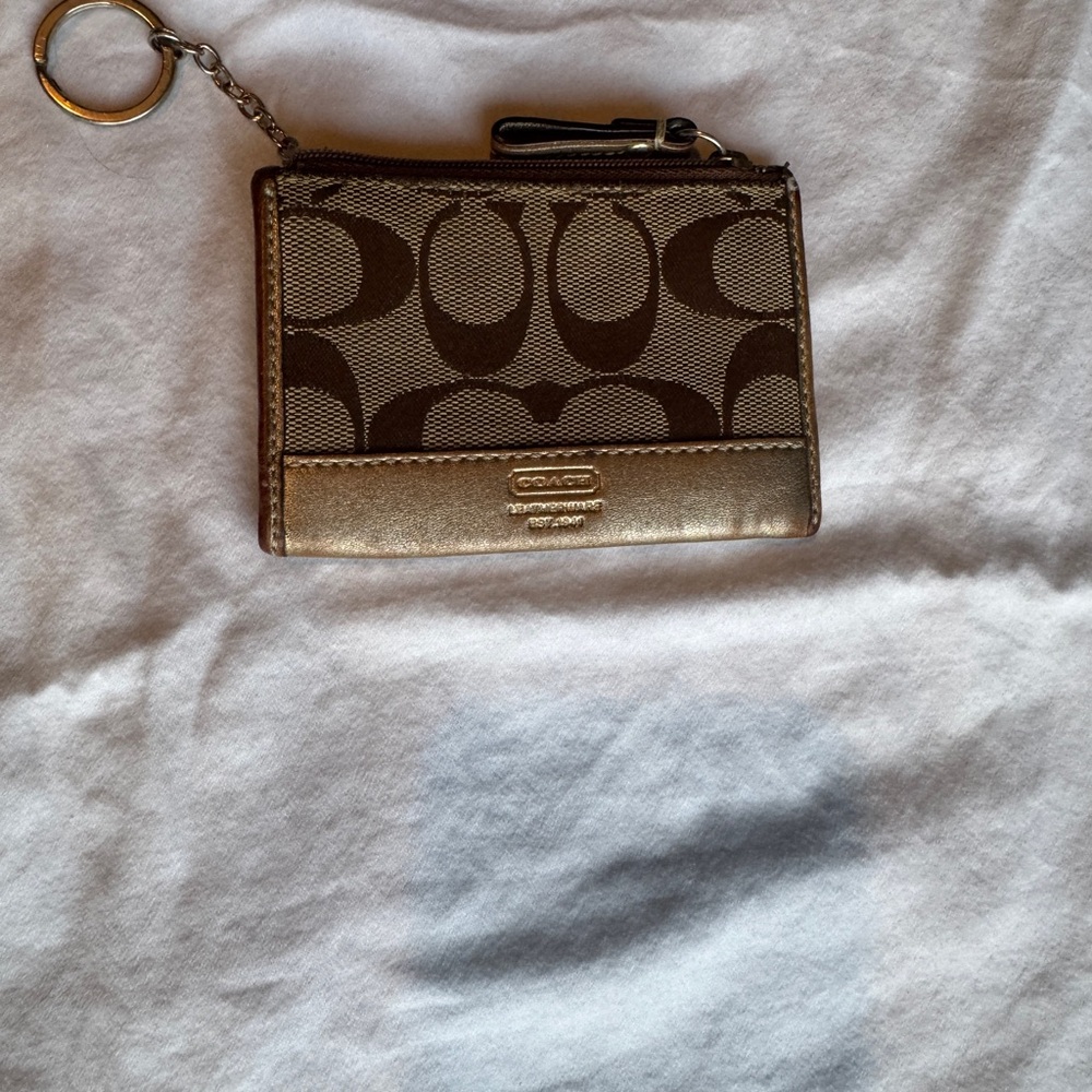 Vintage Coach Brown and Gold Card Holder